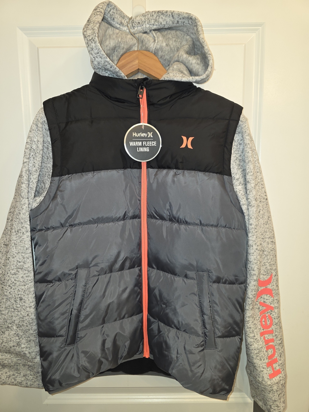 NWT Hurley Boys Jacket Warm Puffer Vest Cozy Sweater Knit Hooded Cool Grey XL